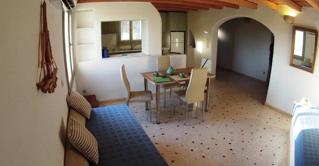 Arokaria Hideaway Suites Krotiri Szoba fotó